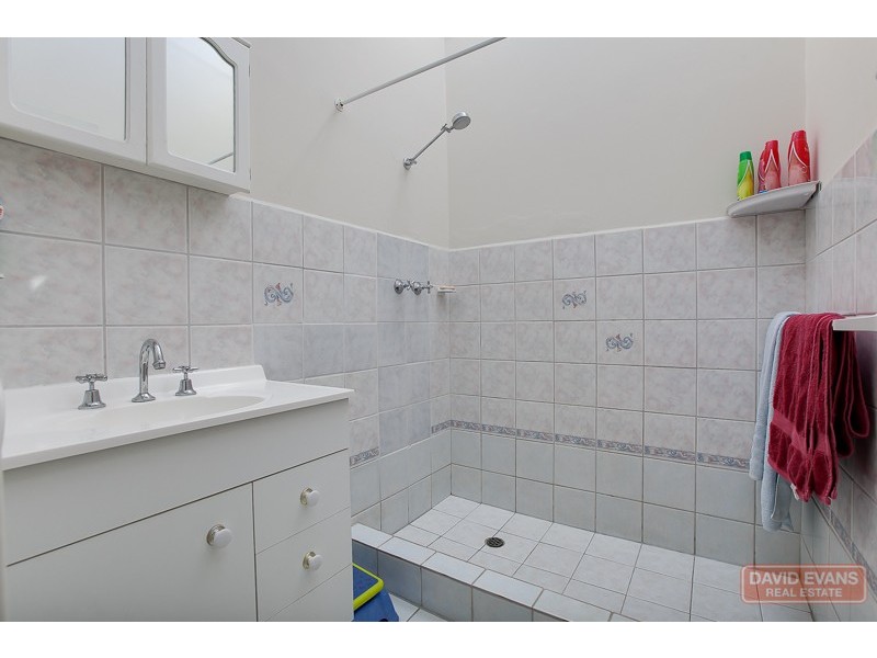 26 Rae Road, Safety Bay WA 6169