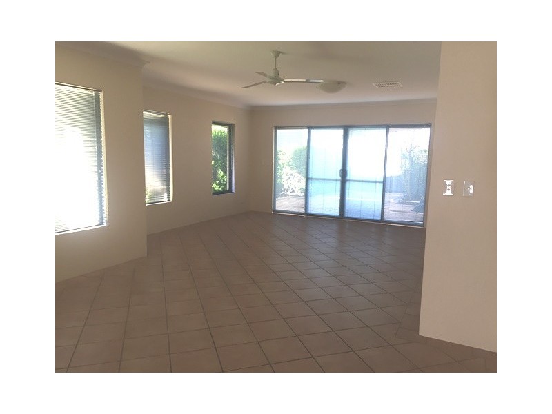 5 Harbour Retreat, Erskine WA 6210