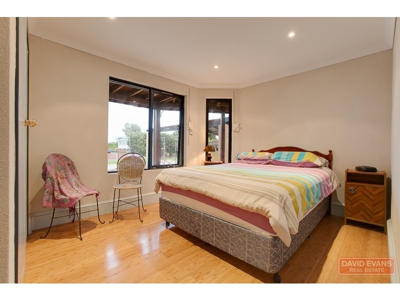 13 Second Avenue, Shoalwater WA 6169