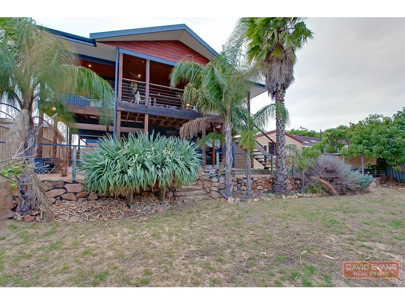 13 Second Avenue, Shoalwater WA 6169