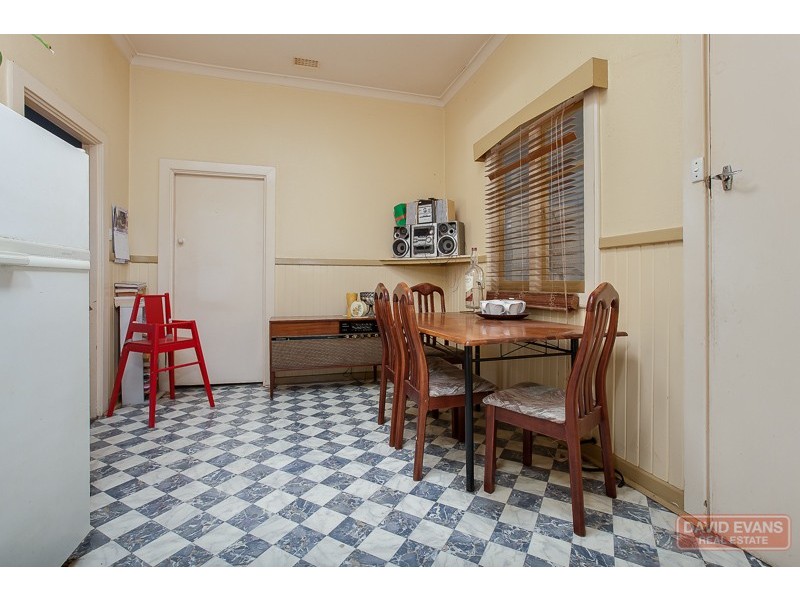 24 Rae Road, Safety Bay WA 6169