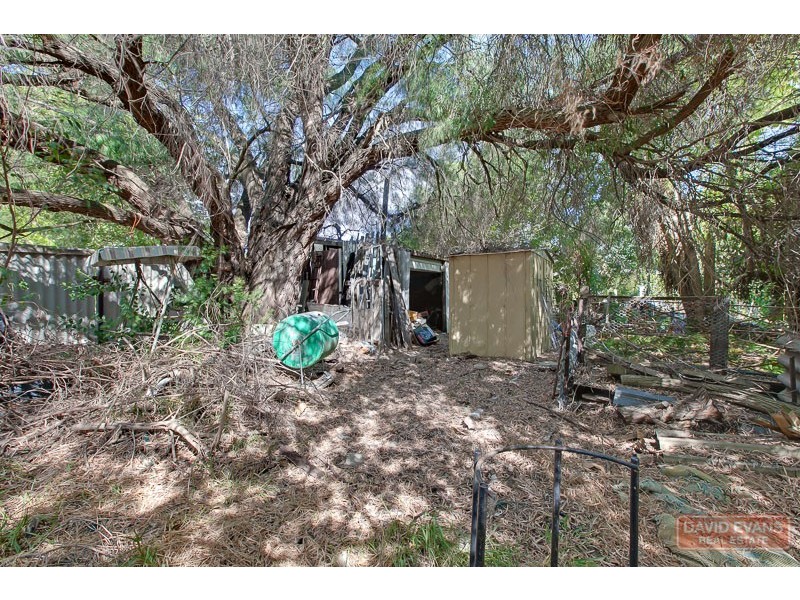 24 Rae Road, Safety Bay WA 6169