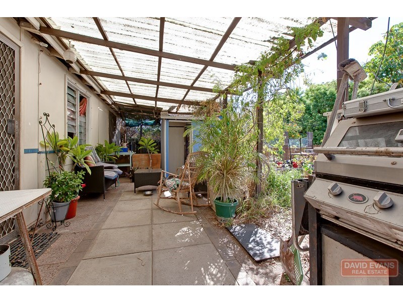 24 Rae Road, Safety Bay WA 6169