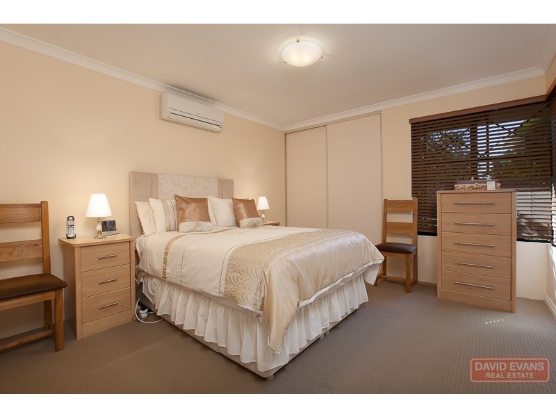 5/20 Santa Monica Drive, Waikiki WA 6169