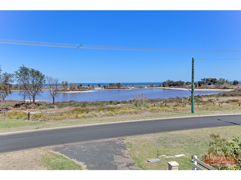 2/5 Nairn Road, Coodanup WA 6210