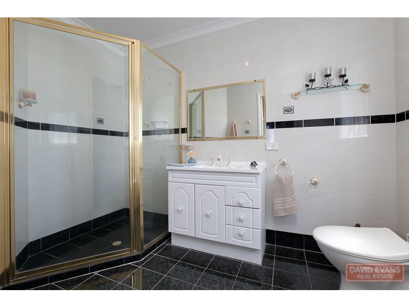 2/5 Nairn Road, Coodanup WA 6210