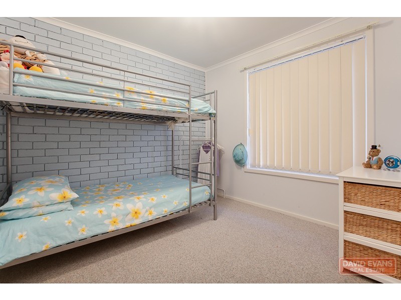 2/5 Nairn Road, Coodanup WA 6210