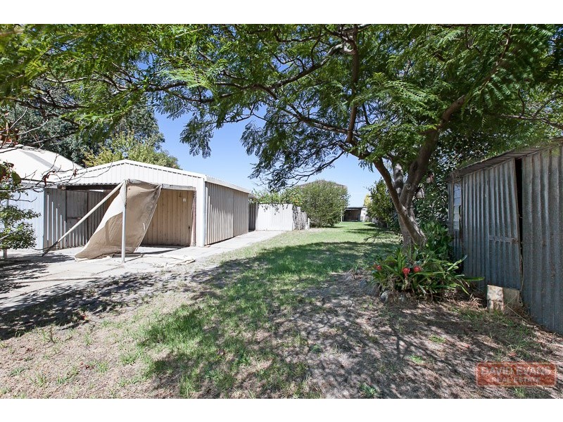 2/5 Nairn Road, Coodanup WA 6210