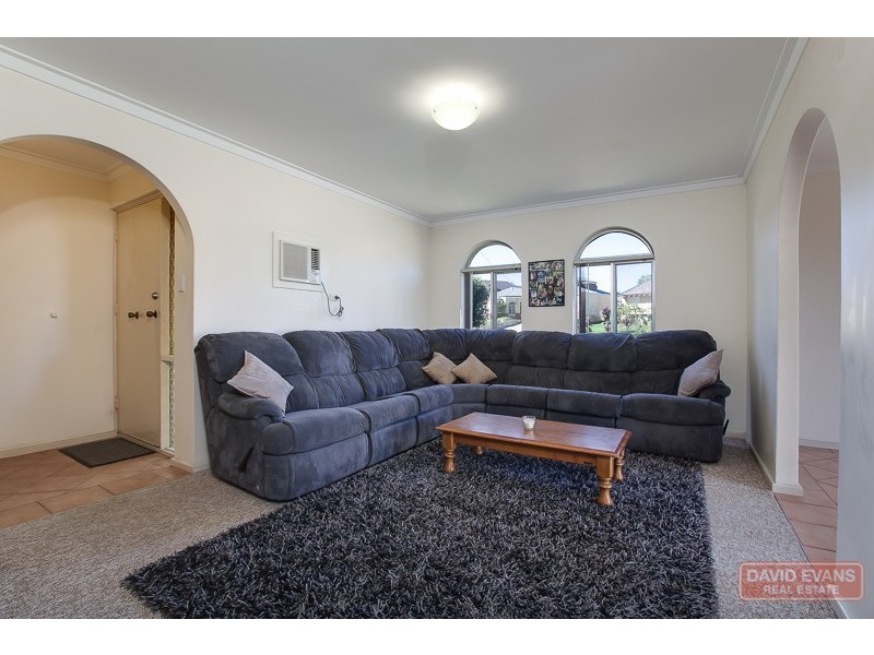 28 Shelton Street, Waikiki WA 6169