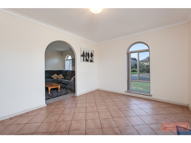 28 Shelton Street, Waikiki WA 6169