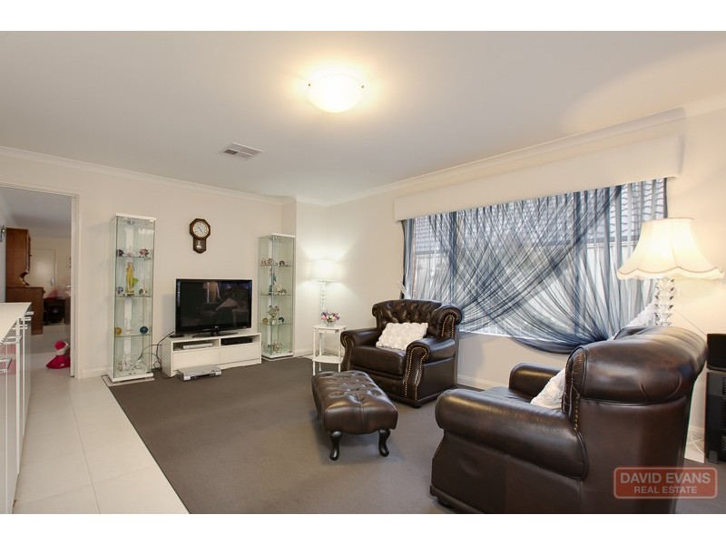 2 Alassio Parade, Secret Harbour WA 6173