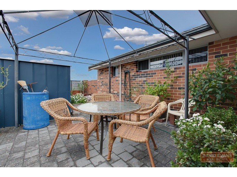 2 Alassio Parade, Secret Harbour WA 6173