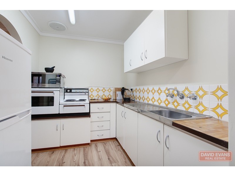 15/12 Hefron Street, Rockingham WA 6168