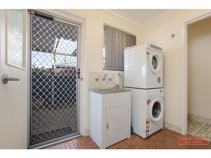 15/12 Hefron Street, Rockingham WA 6168