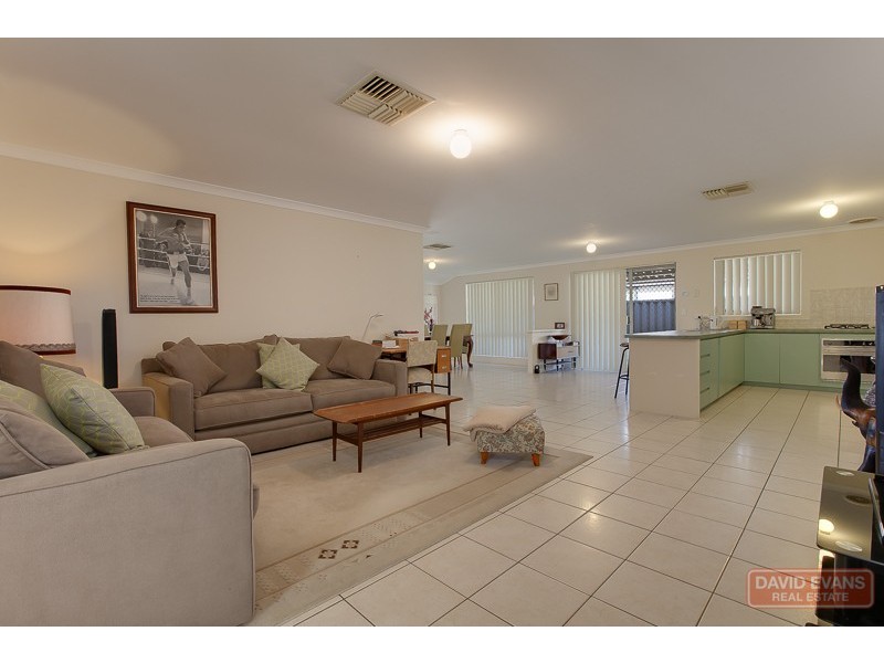 9 Pimento Circle, Port Kennedy WA 6172