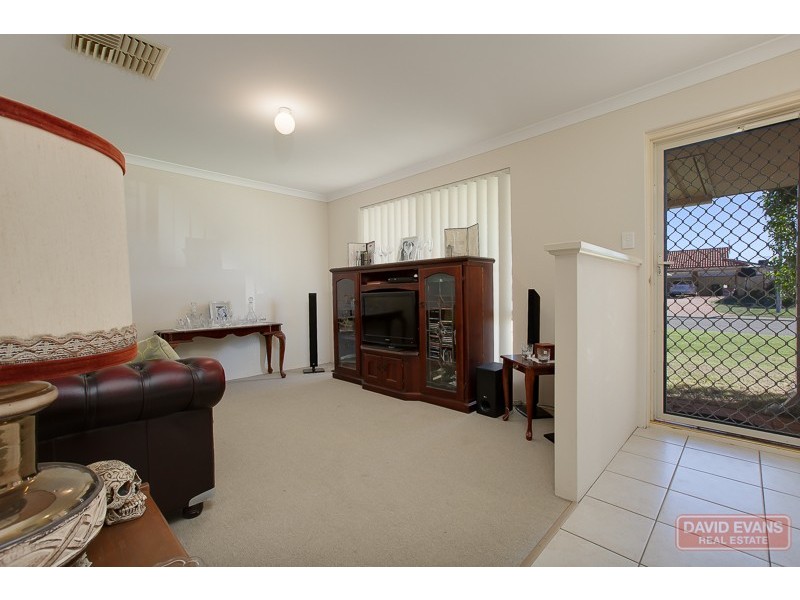 9 Pimento Circle, Port Kennedy WA 6172