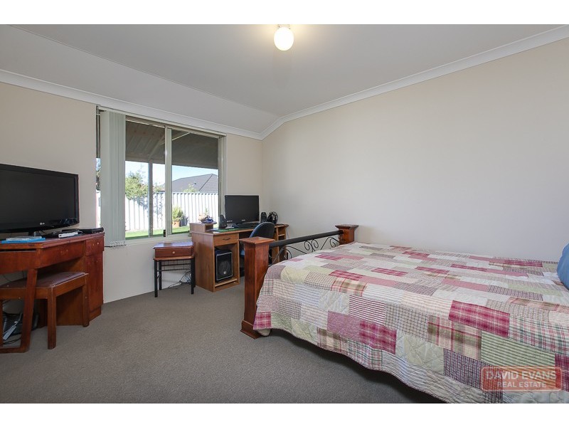 9 Pimento Circle, Port Kennedy WA 6172