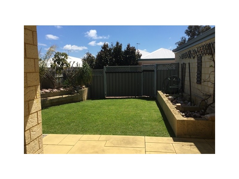 17 Wallingford Crescent, Wellard WA 6170