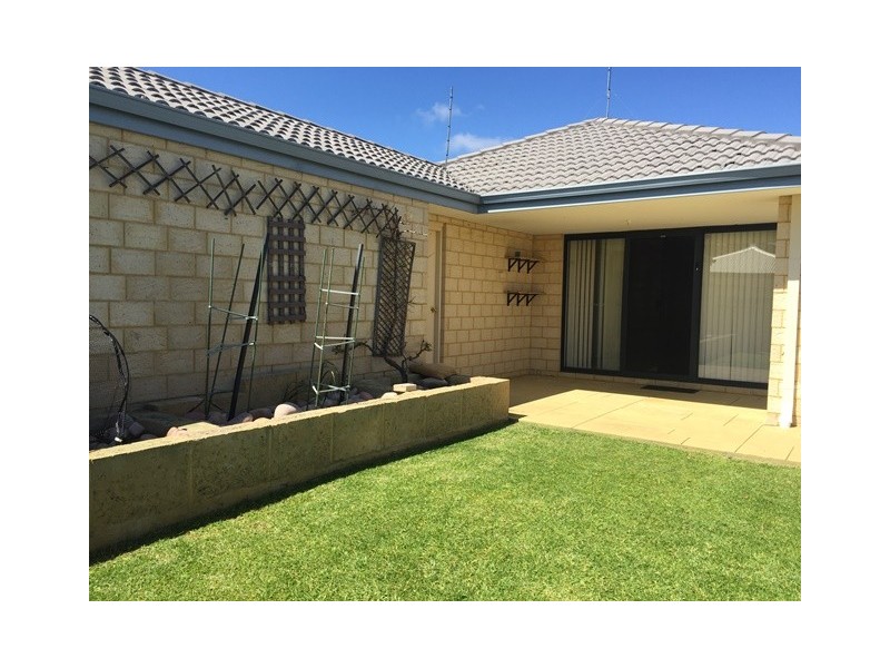 17 Wallingford Crescent, Wellard WA 6170