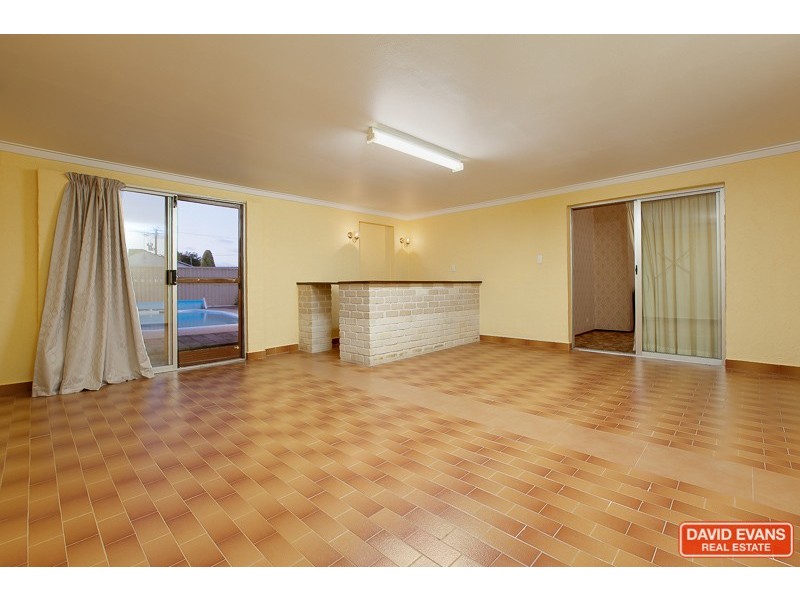 15 Casilda Place, Cooloongup WA 6168