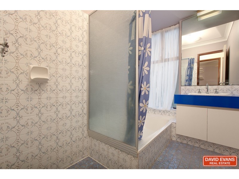 15 Casilda Place, Cooloongup WA 6168