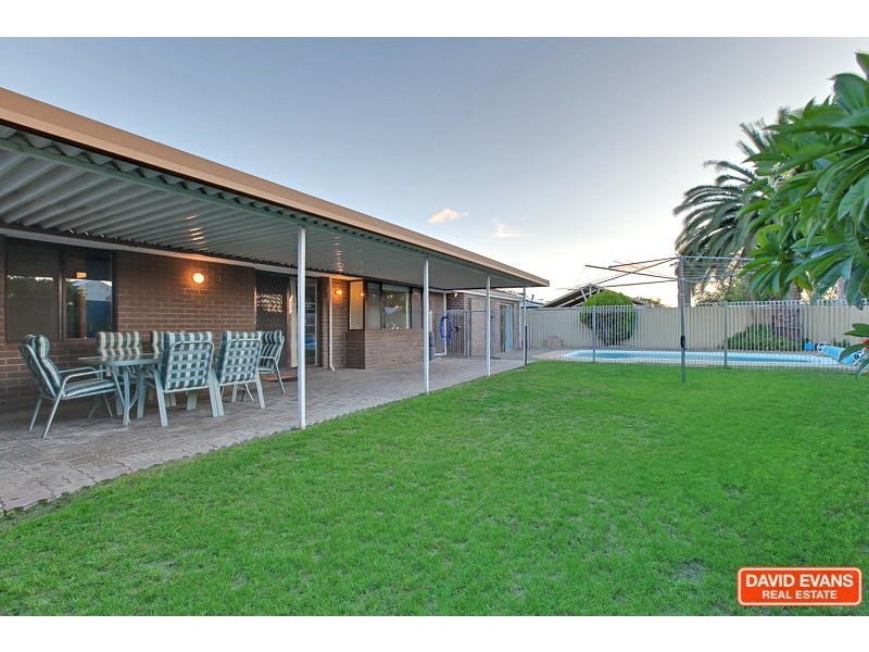 15 Casilda Place, Cooloongup WA 6168