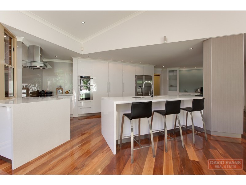 8 Pembroke Court, Warnbro WA 6169