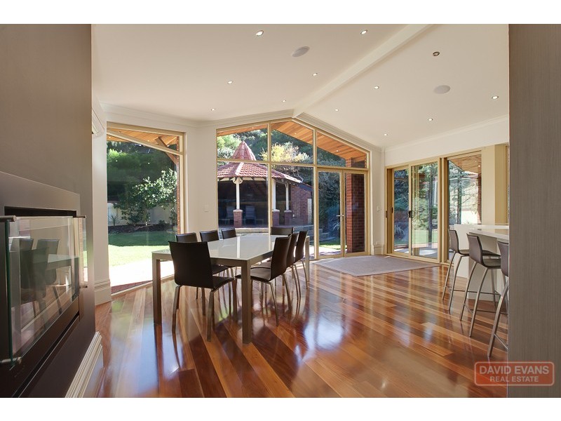 8 Pembroke Court, Warnbro WA 6169