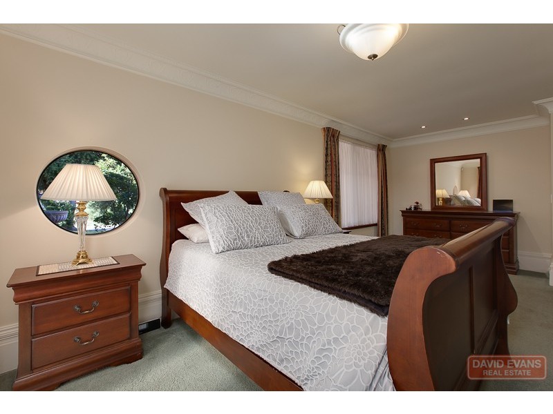 8 Pembroke Court, Warnbro WA 6169