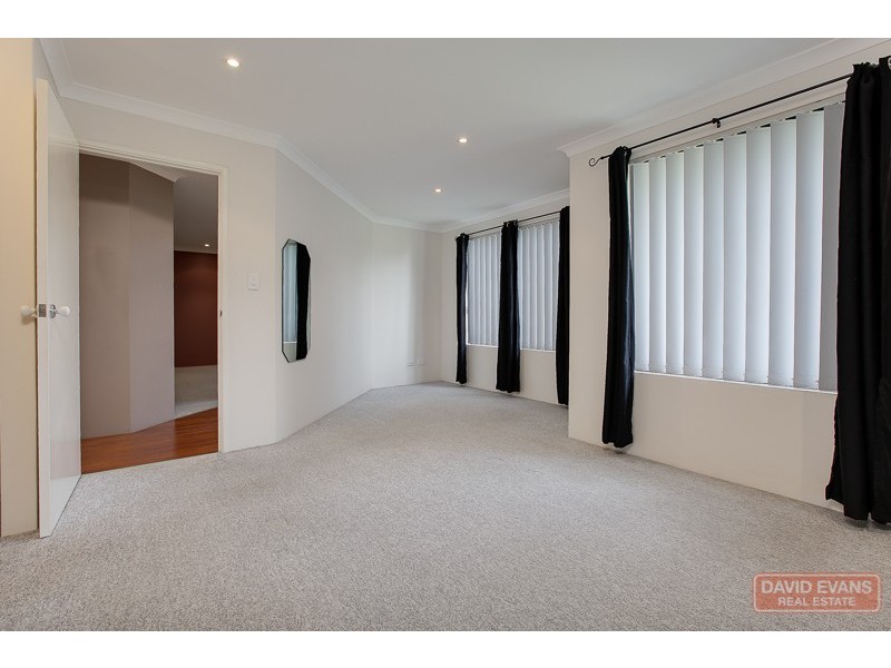 51 Karunjie Road, Golden Bay WA 6174