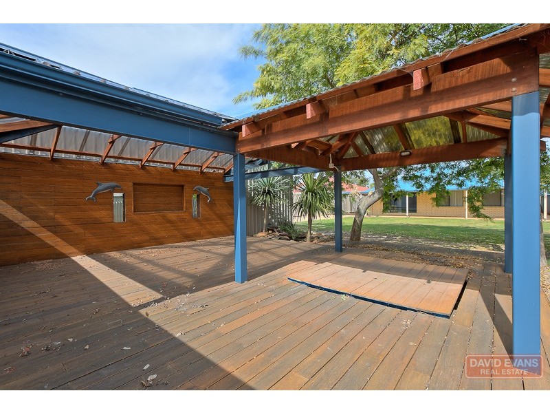 51 Karunjie Road, Golden Bay WA 6174