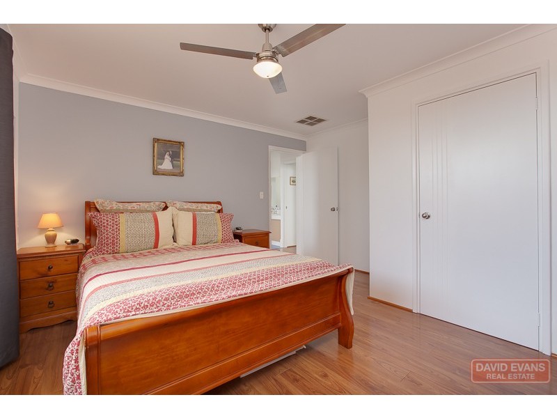 10 Fremont Crescent, Secret Harbour WA 6173