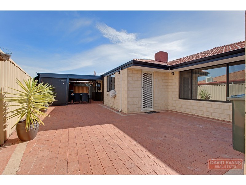 10 Fremont Crescent, Secret Harbour WA 6173