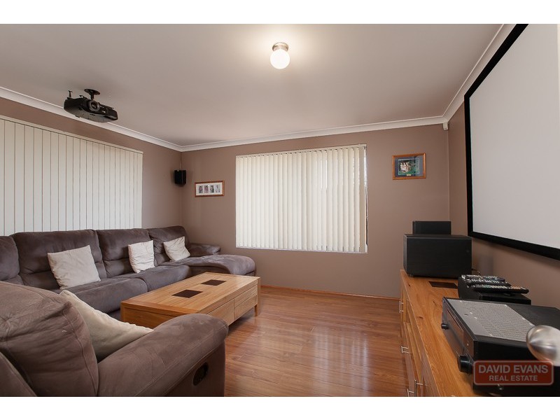 10 Fremont Crescent, Secret Harbour WA 6173