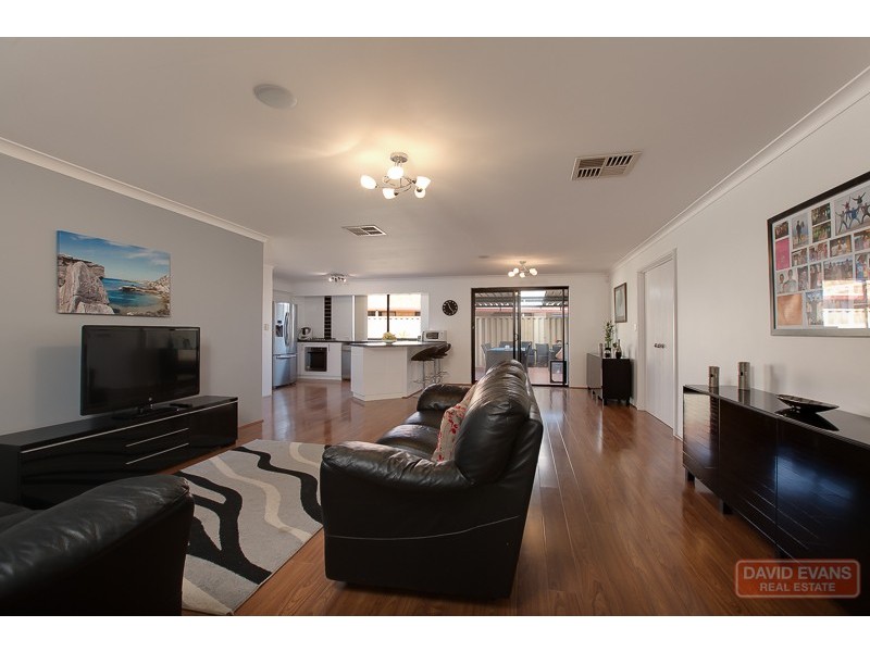 10 Fremont Crescent, Secret Harbour WA 6173