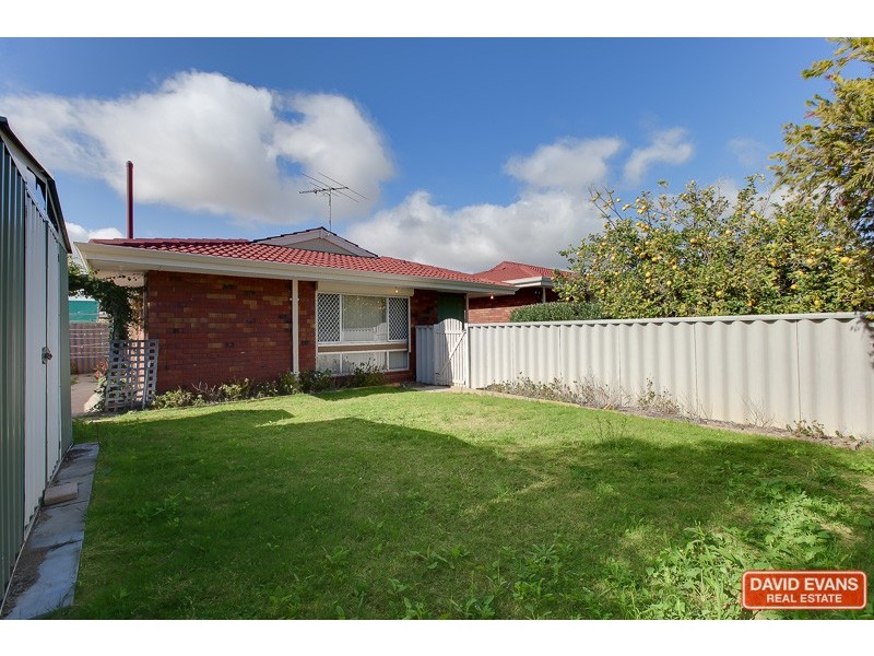18/10 Hefron Street, Rockingham WA 6168