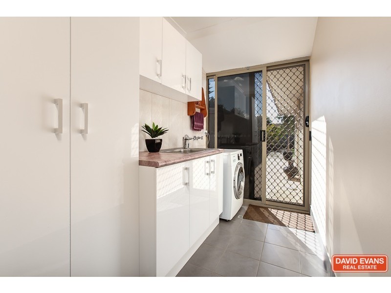 17 McLean Street, Rockingham WA 6168