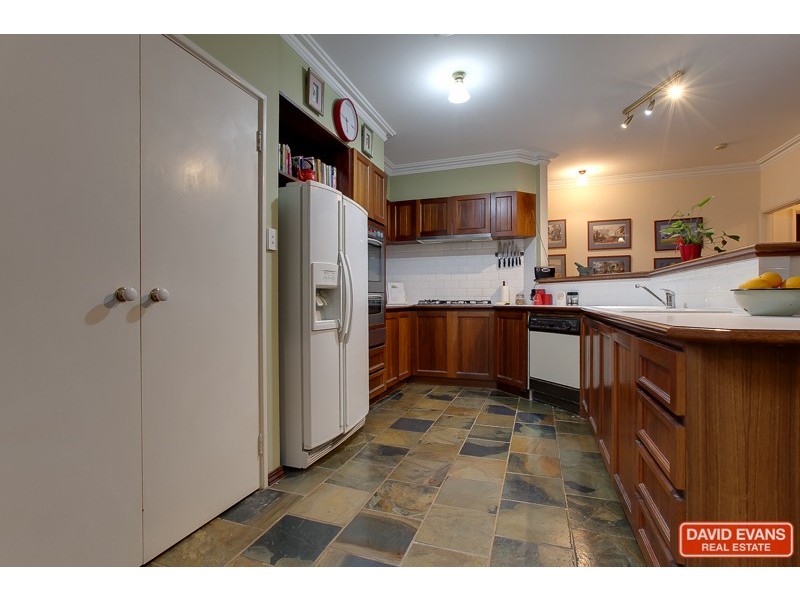 34 Leaver Way, Cardup WA 6122