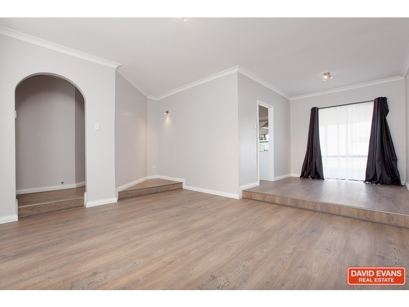 114 Simpson Ave, Rockingham WA 6168