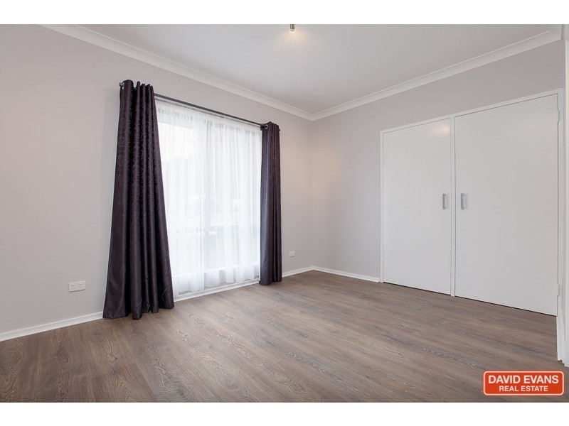 114 Simpson Ave, Rockingham WA 6168