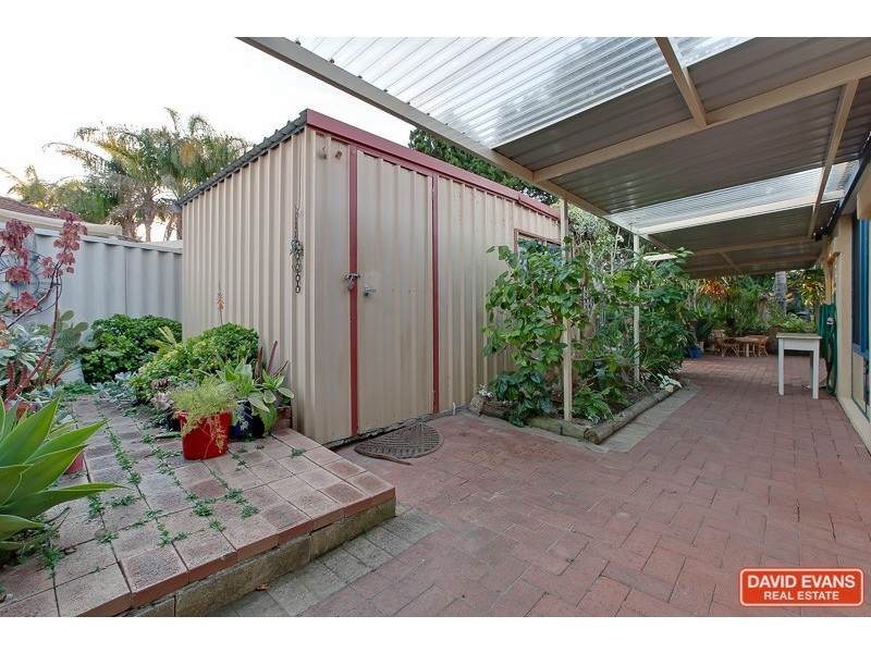 20 Coran Gardens, Warnbro WA 6169