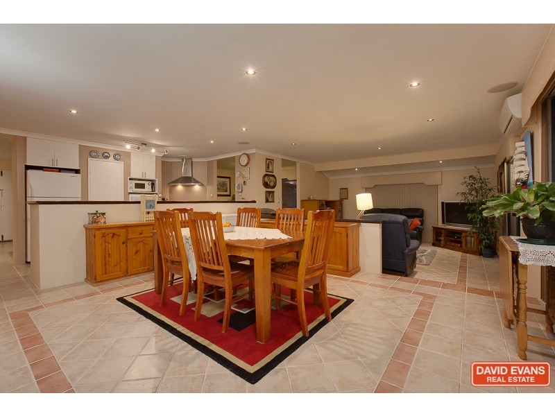 20 Coran Gardens, Warnbro WA 6169