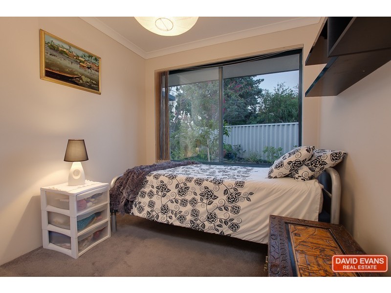 20 Coran Gardens, Warnbro WA 6169