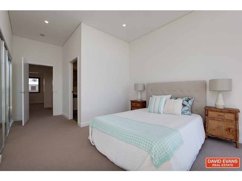 36/22 Heirisson Way, North Coogee WA 6163