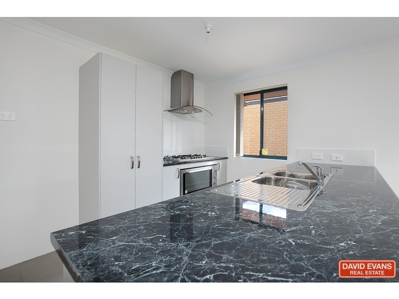 16 Persian Grove, Karnup WA 6176