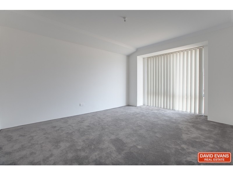 16 Persian Grove, Karnup WA 6176