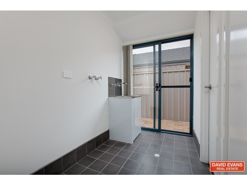 16 Persian Grove, Karnup WA 6176