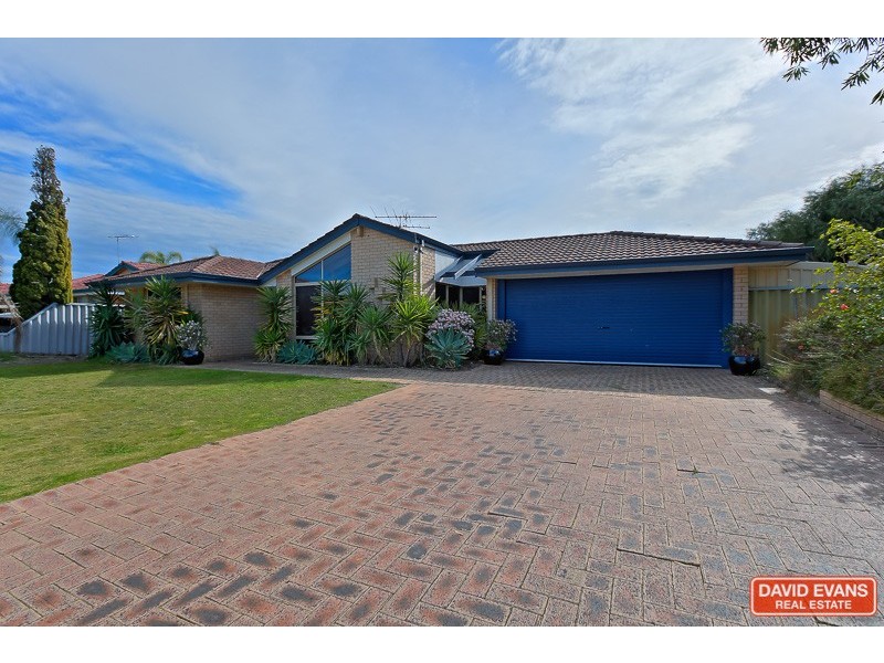 5 Cowrie Court, Waikiki WA 6169