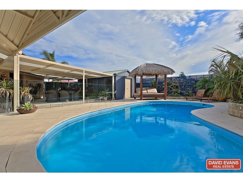 5 Cowrie Court, Waikiki WA 6169