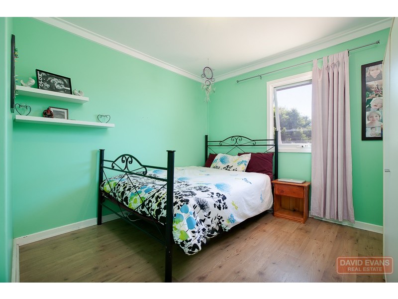 18 Corvus Place, Rockingham WA 6168